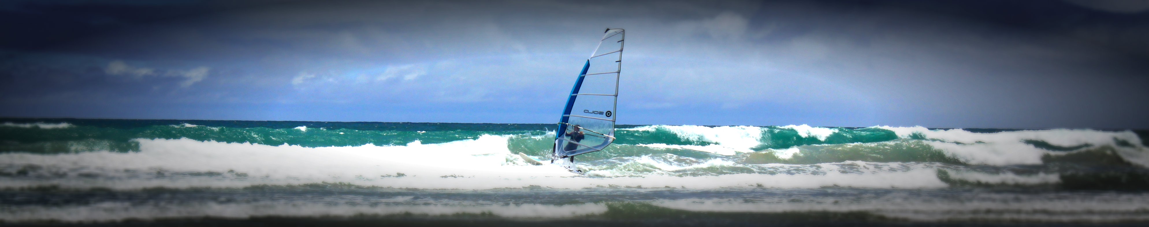 Windsurfing en El Faro